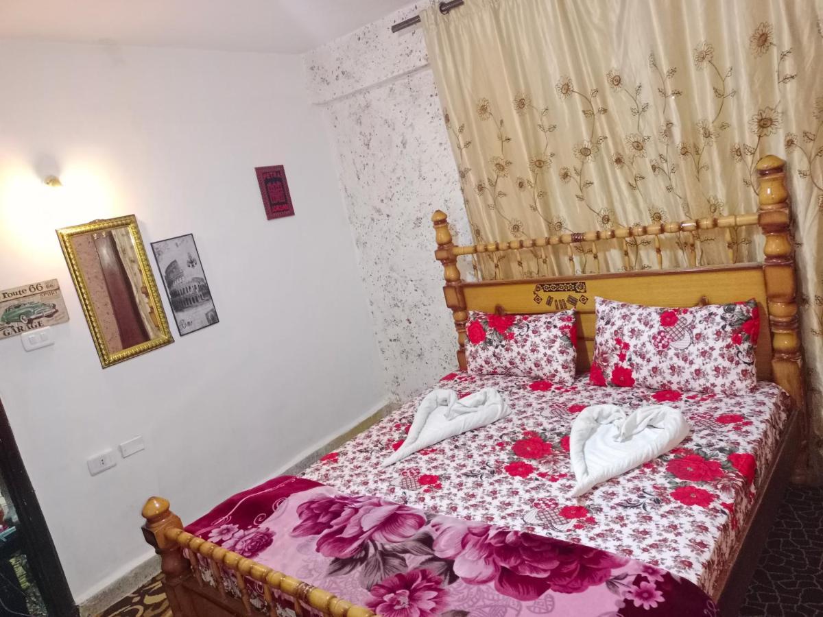 Local Home วาดี มูซา ภายนอก รูปภาพ